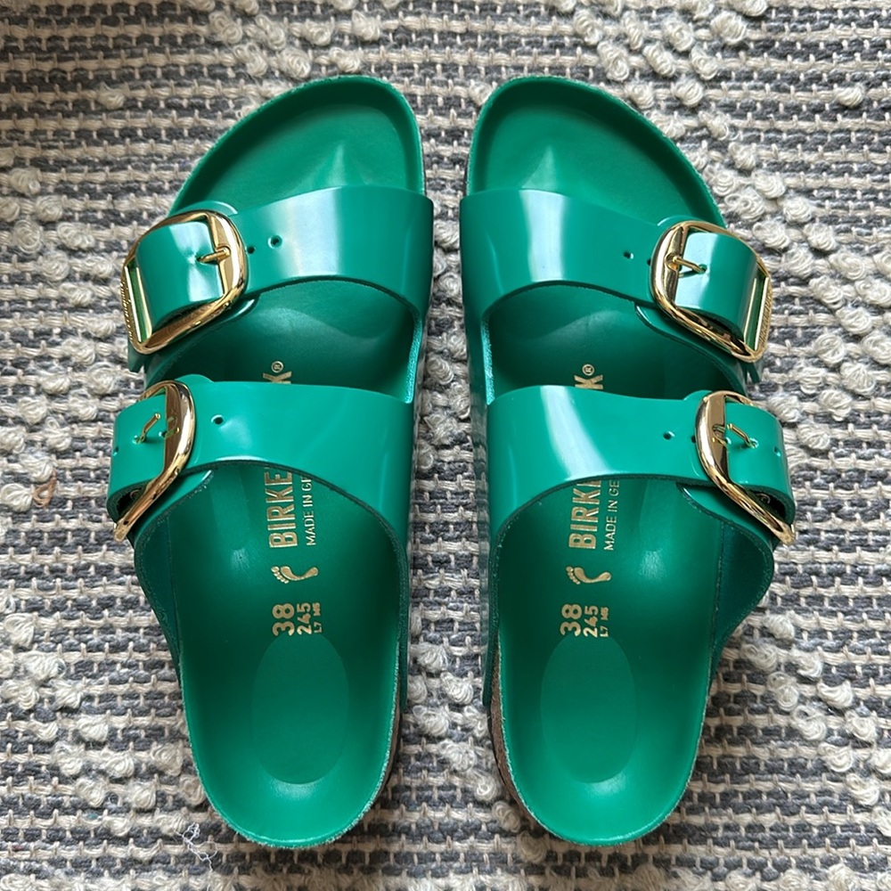 Birkenstock Arizona Big Buckle in High Shine Green